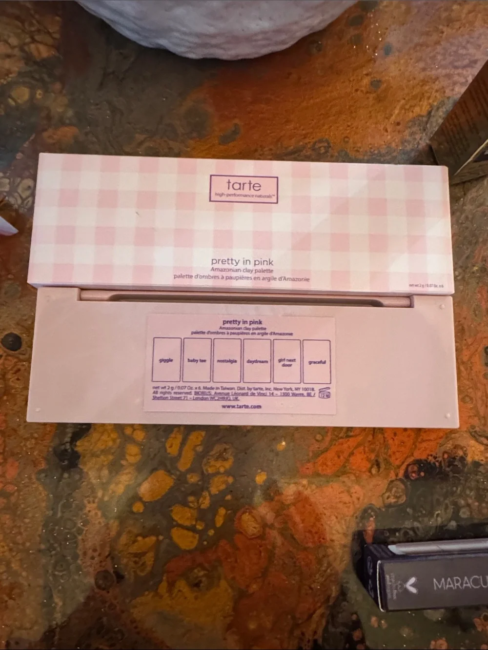 4 Pc Set tarte 6-Eyeshadow Palette, Maneater Mascara, Lip Plump, Melt mask